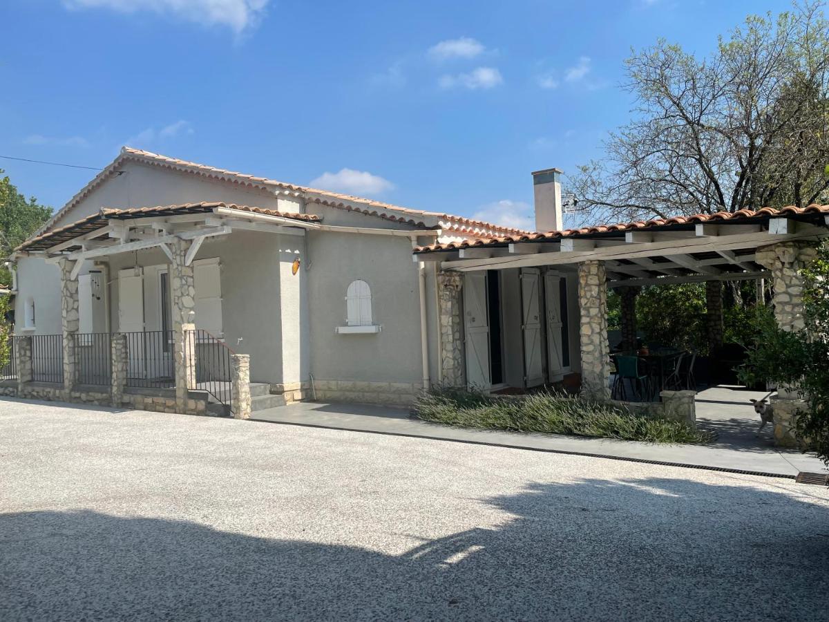 Villa Camille Céreste Exterior photo